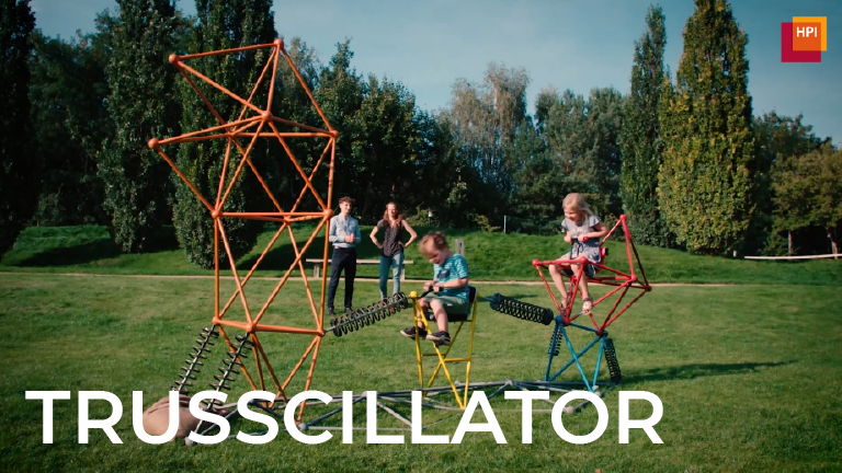 Demonstrating Trusscillator: A System for Fabricating Human-Scale Human-Powered Oscillating Devices